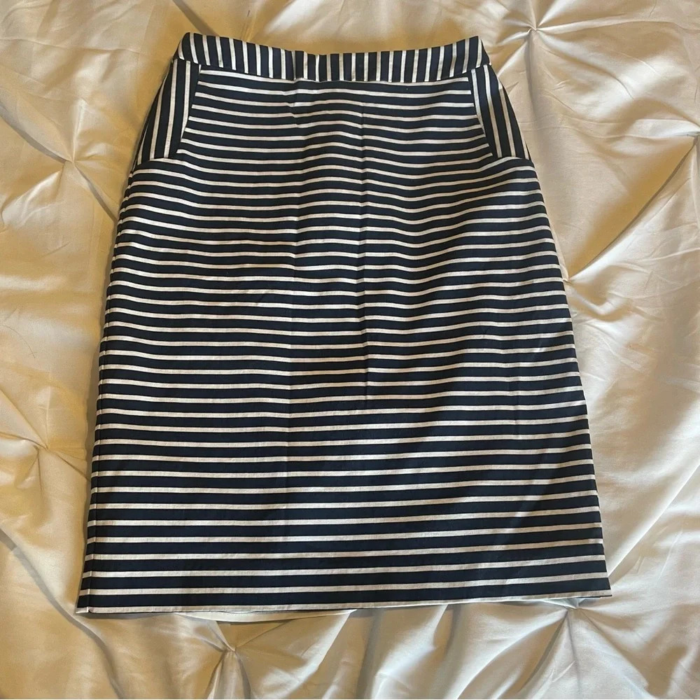 Margaret M Women’s Navy White Striped Pencil Skirt Size Small